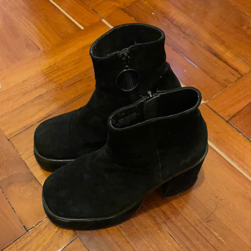 Unif milla suede boot | black